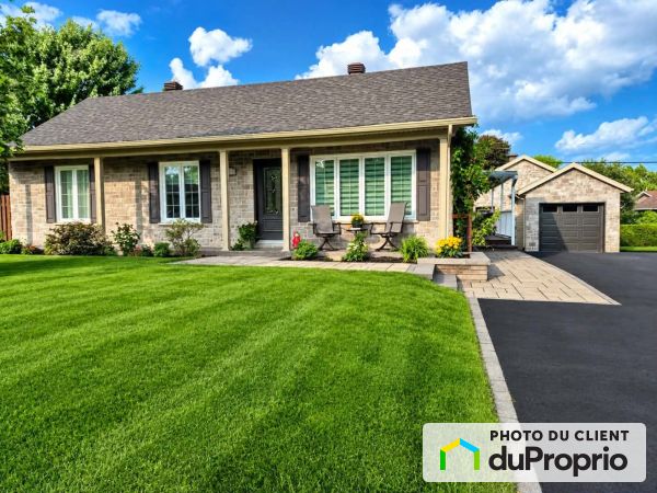 227 Rue De Cherbourg, St-Nicolas for sale