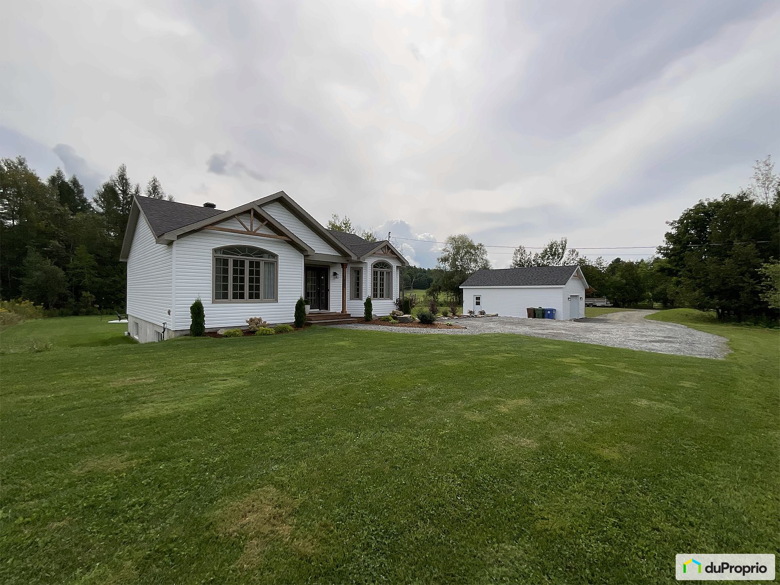 1800 Chemin De Georgeville — photo 1