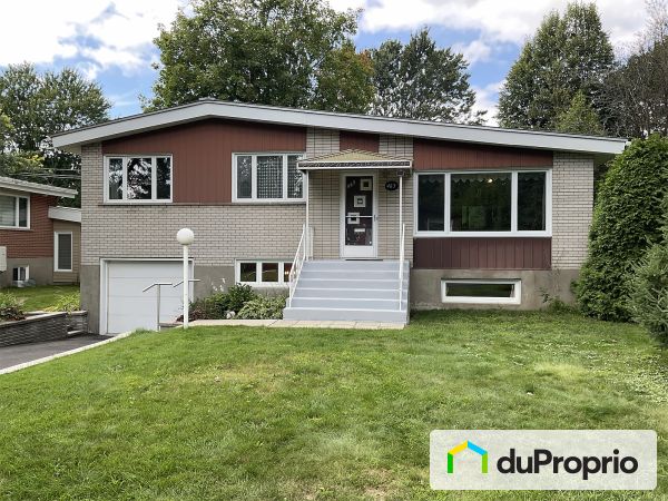 465, rue Chapman, St-Bruno-De-Montarville à vendre
