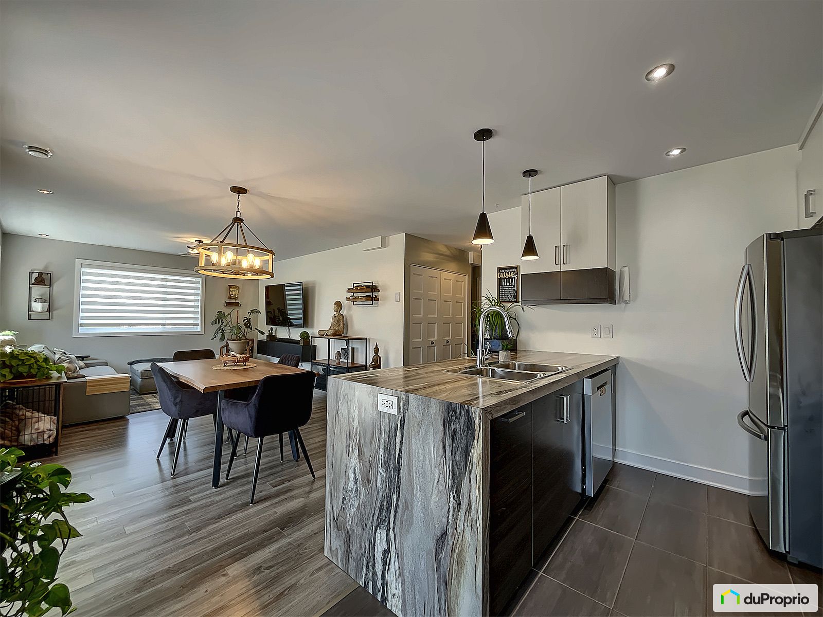 2 103 Rue Naomie — photo 2
