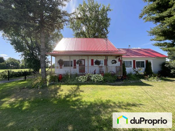 2114 chemin Grande Ligne, St-Alexandre-D'Iberville for sale