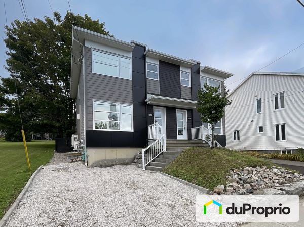 1016 avenue de la Montagne Ouest, Val-Bélair for sale