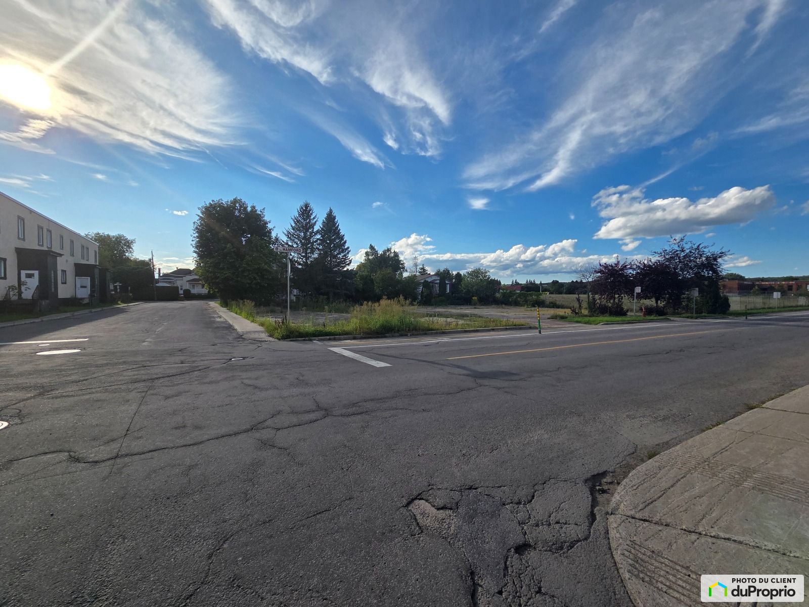 230 Avenue Hamford — photo 1