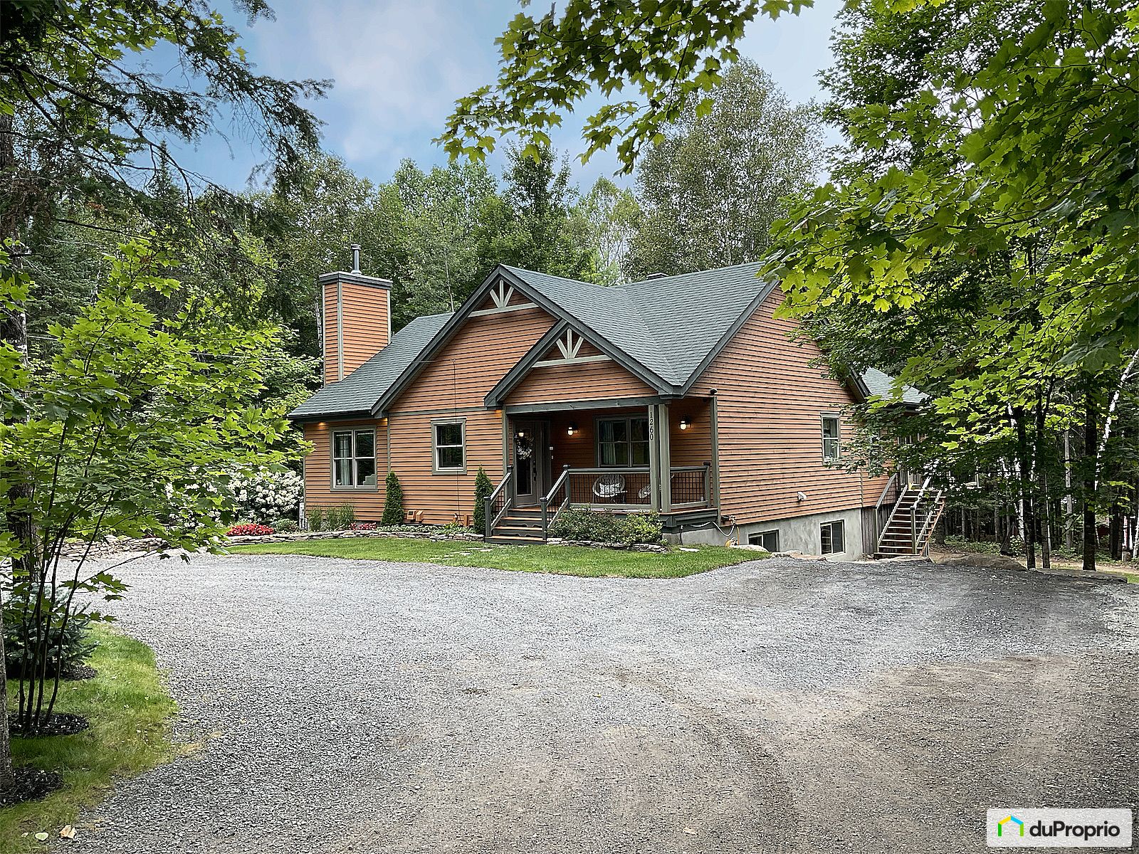 1260 Chemin Riverdale — photo 1