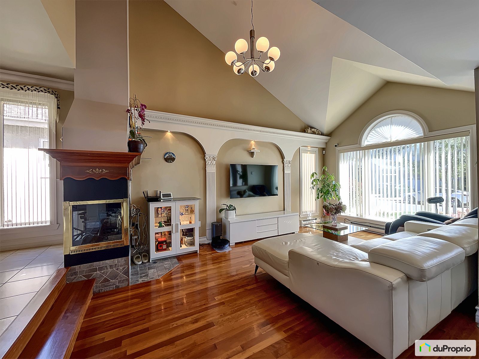 3076 Rue Marcille — photo 2