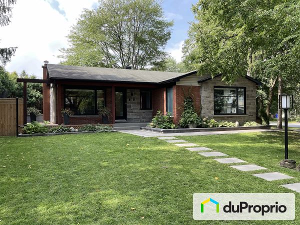22 rue Félix-Leclerc, Ste-Julie for sale