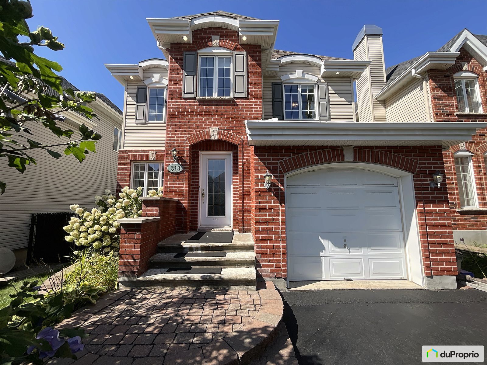 313 Rue Lauzon — photo 3