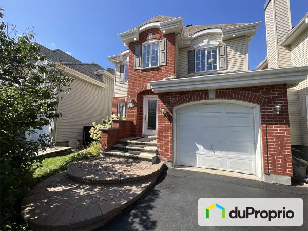 313 rue Lauzon, Ste-Dorothée for sale