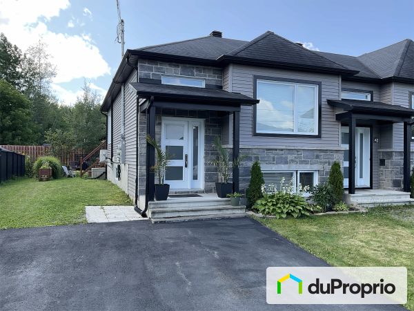 44 rue du Louvain, Waterloo for sale