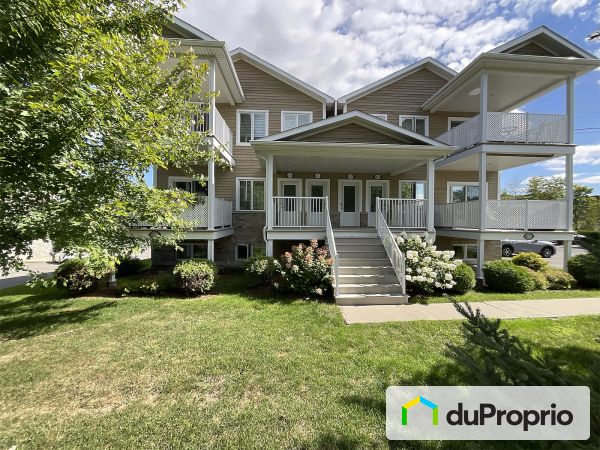 619, rue de Hatley, Magog à vendre