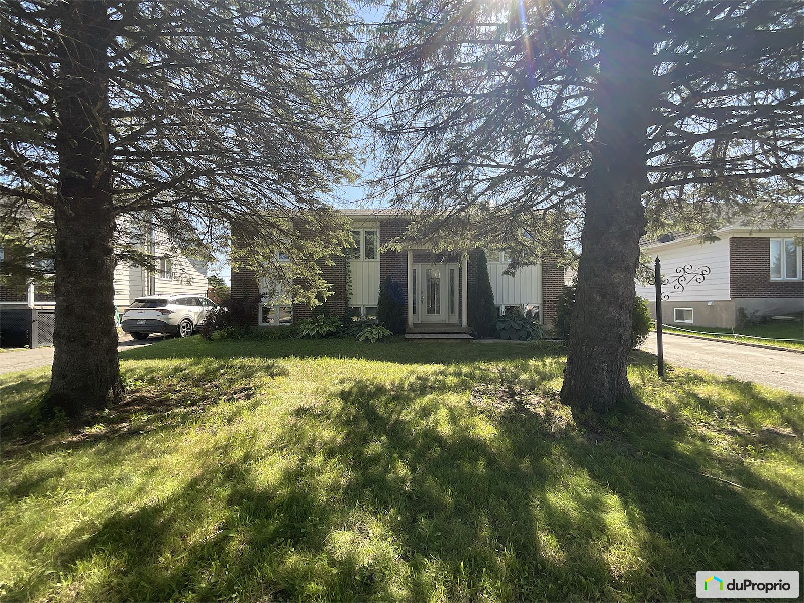 1349 Av De Chambery — photo 3