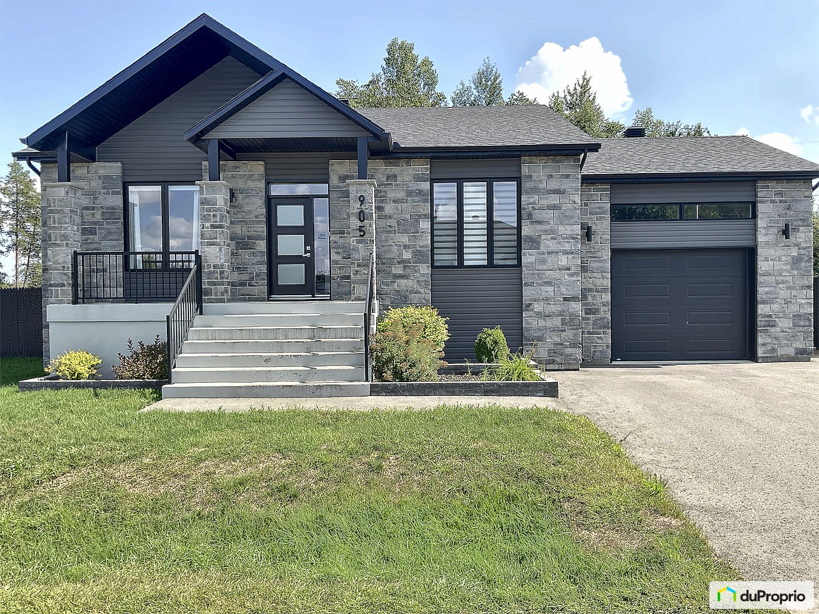 905 Rue P Dizy Montplaisir — photo 1