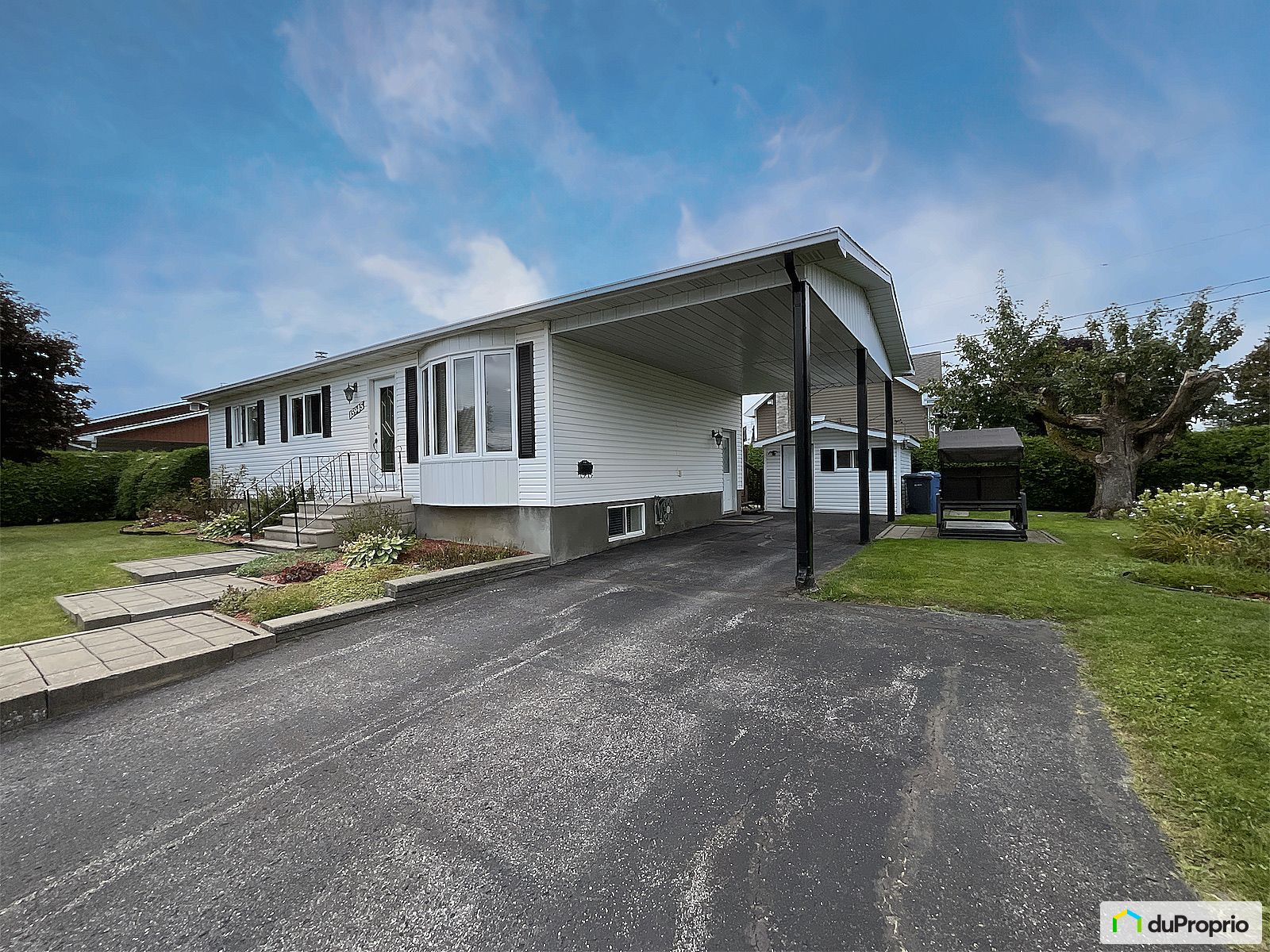 15945 Avenue Roy — photo 3