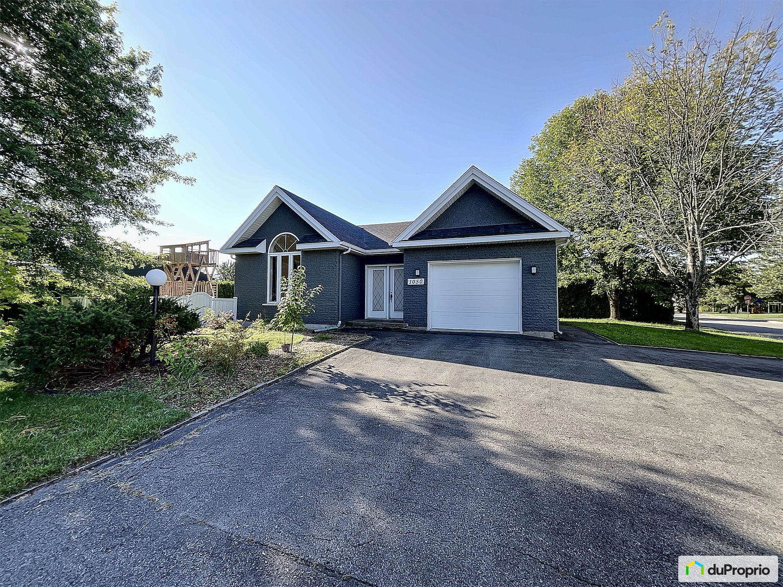 1050 Avenue Chandonnet — photo 1