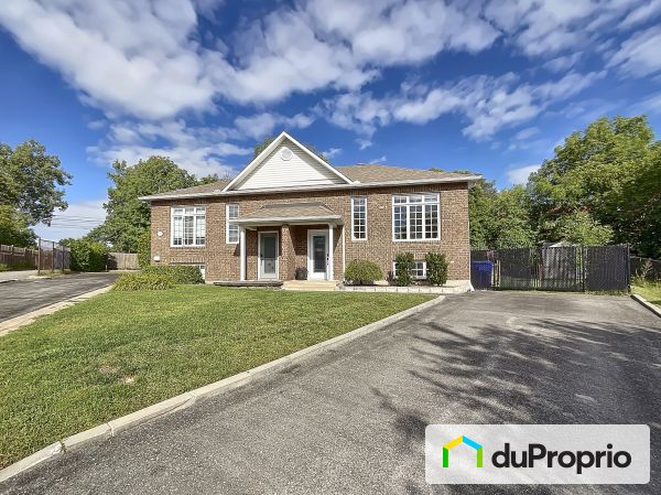 132 rue Édouard-Gagnon, Gatineau (Aylmer) for sale