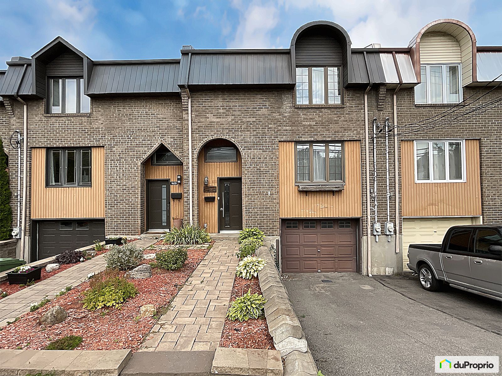 9645 Boulevard Gouin Est — photo 1