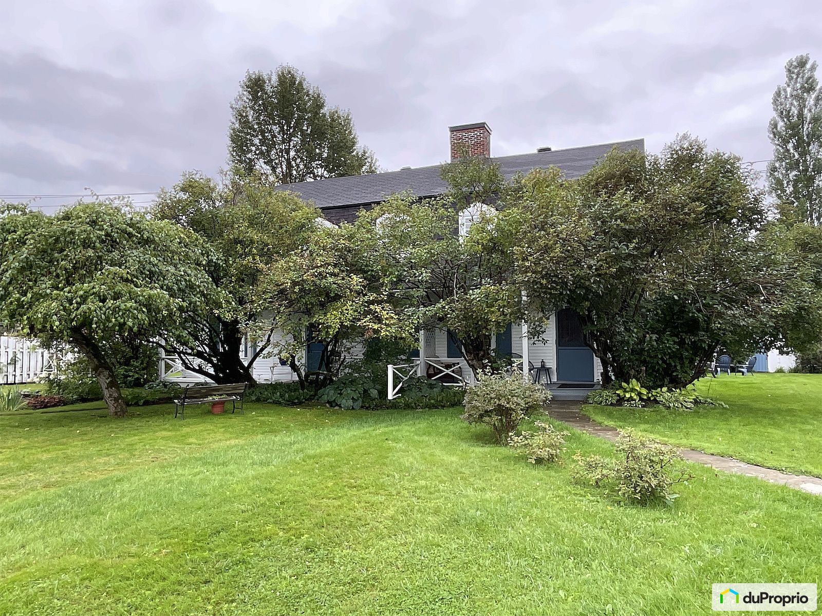 1890 Rue Fickes — photo 3