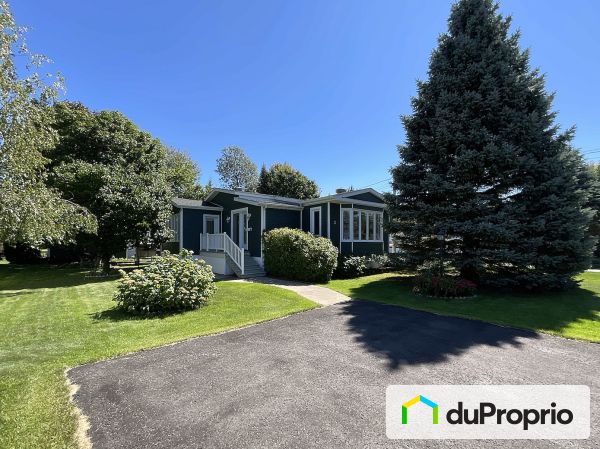 3 rue des Pinsons, Venise-En-Quebec for sale