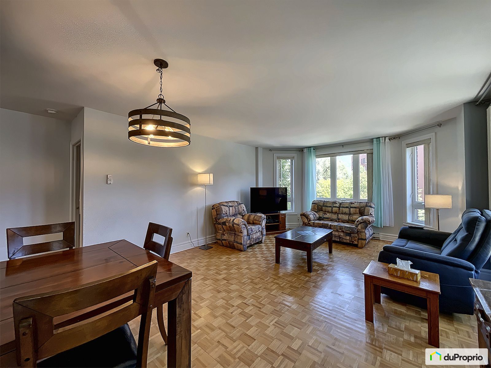 305 520 Boulevard De La Cote V — photo 2