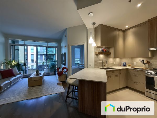 504-495, boulevard Sir-Wilfrid-Laurier, Beloeil à vendre