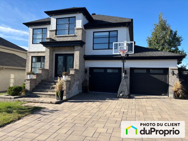 20240 rue de Nevers, Mirabel (Domaine-Vert Sud) for sale