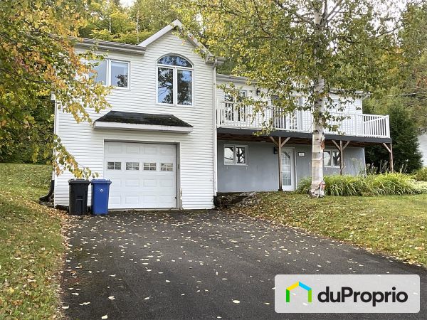 242 chemin de la Randonnée, Hébertville for sale