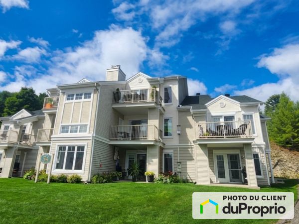 C-54 rue Desjardins, Magog for sale