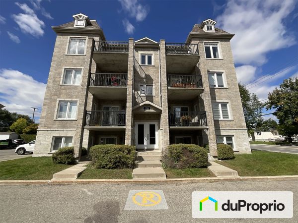 7-124, 25e avenue, St-Eustache à vendre