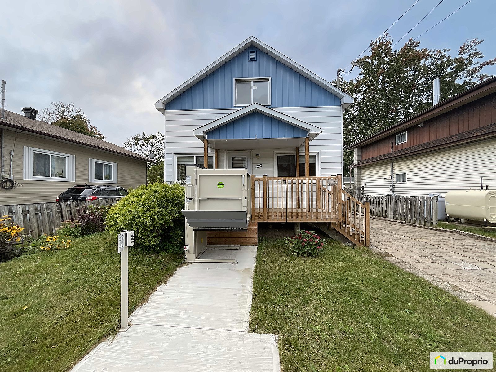 3050 29E Avenue — photo 3
