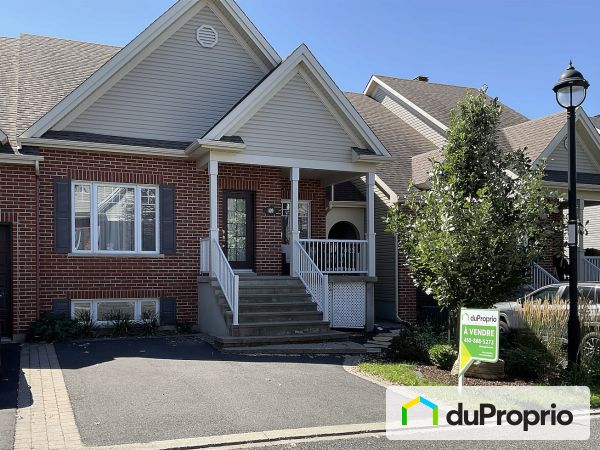 520, rue de la Betteraverie, Mont-St-Hilaire à vendre