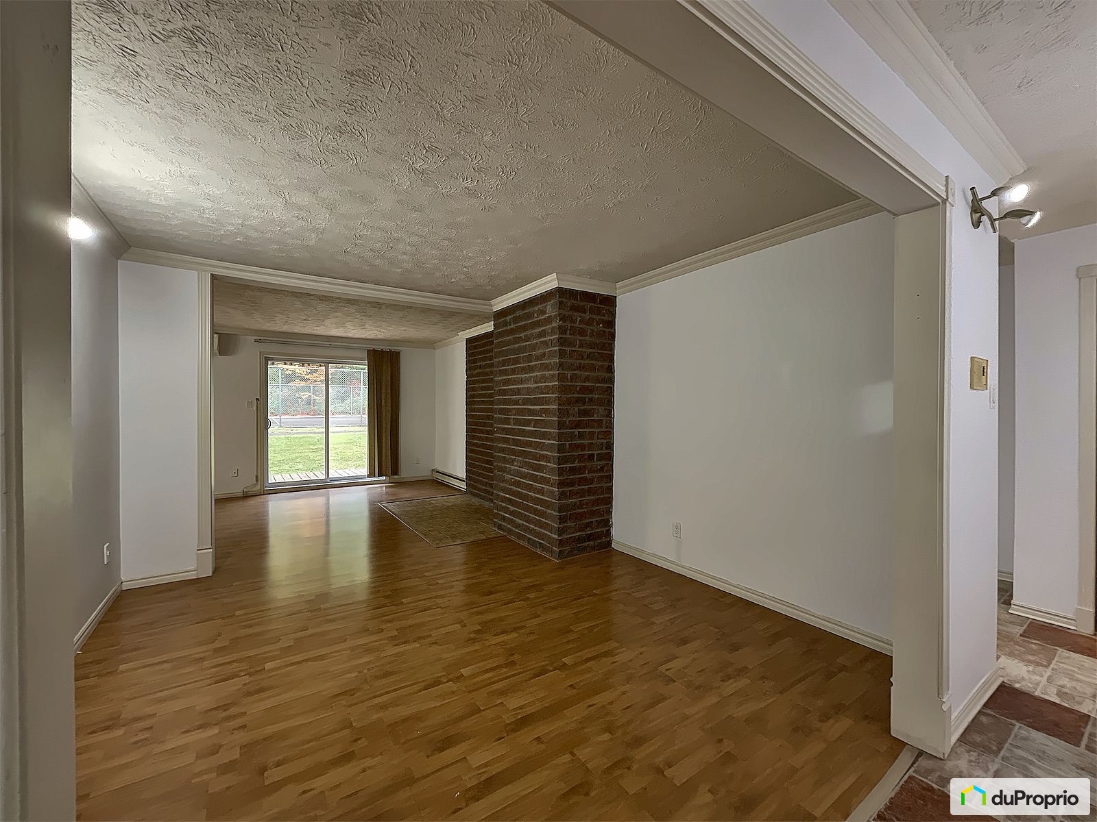 102 3130 Rue Des Chenes — photo 3