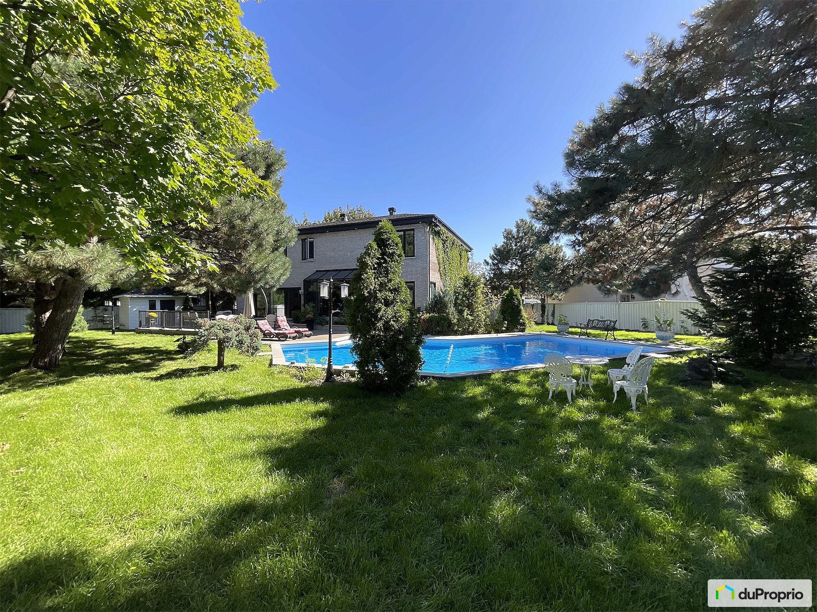 227 Rue Du Mont Saint Michel — photo 1