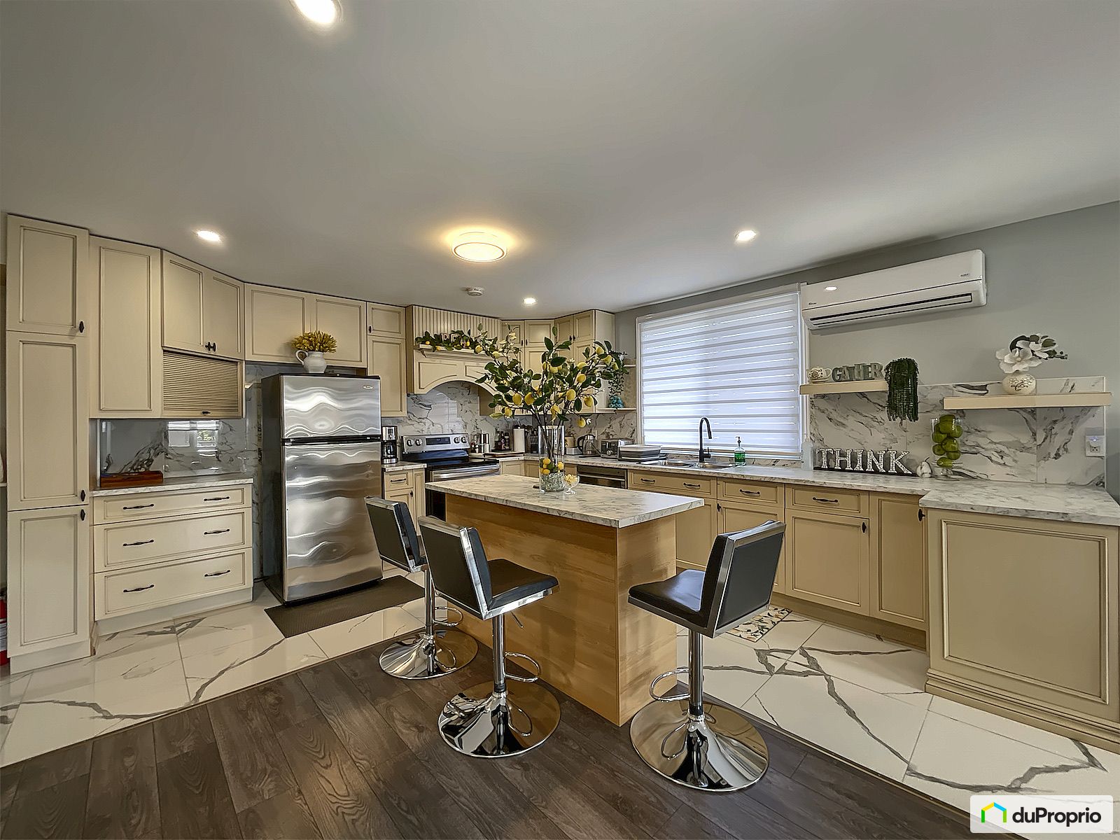 11481 Rue Joseph Casavant — photo 2