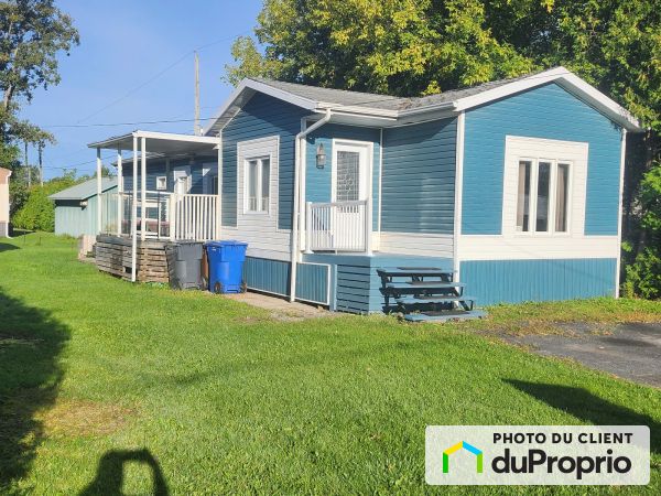 271, rue Lachance, St-Cyprien-De-Napierville à vendre