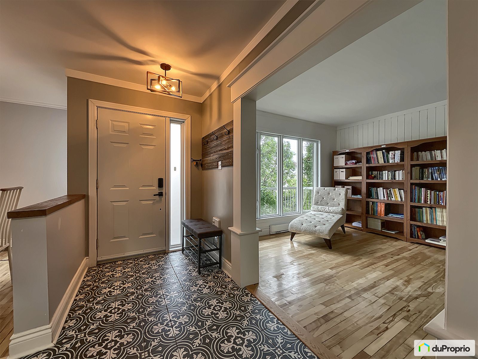 20 Rue Bussieres — photo 3