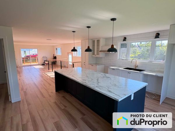 308, rue Commerciale Ouest, Chandler à vendre