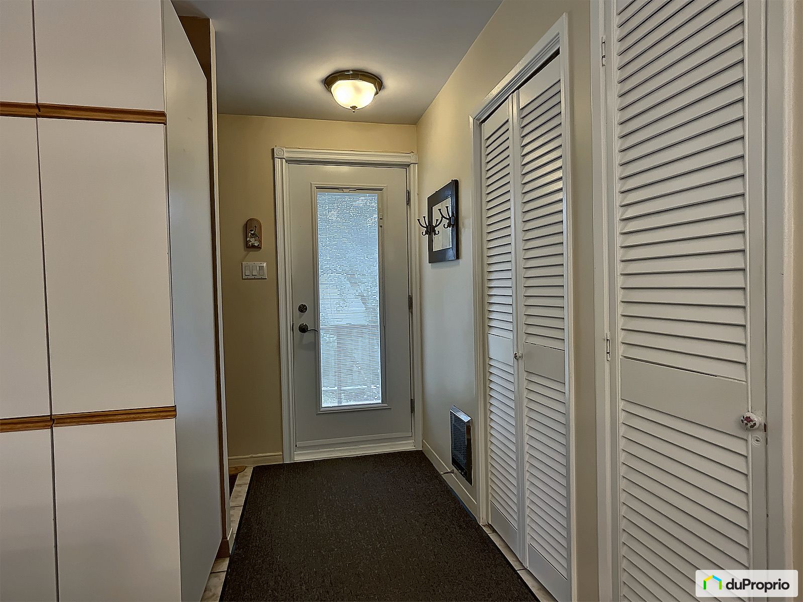 640 Avenue Jourdan — photo 2