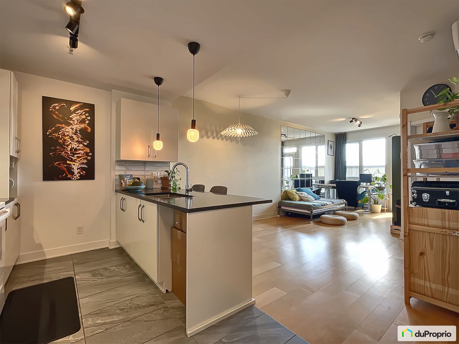 304 5830 Rue Jarry Est — photo 1