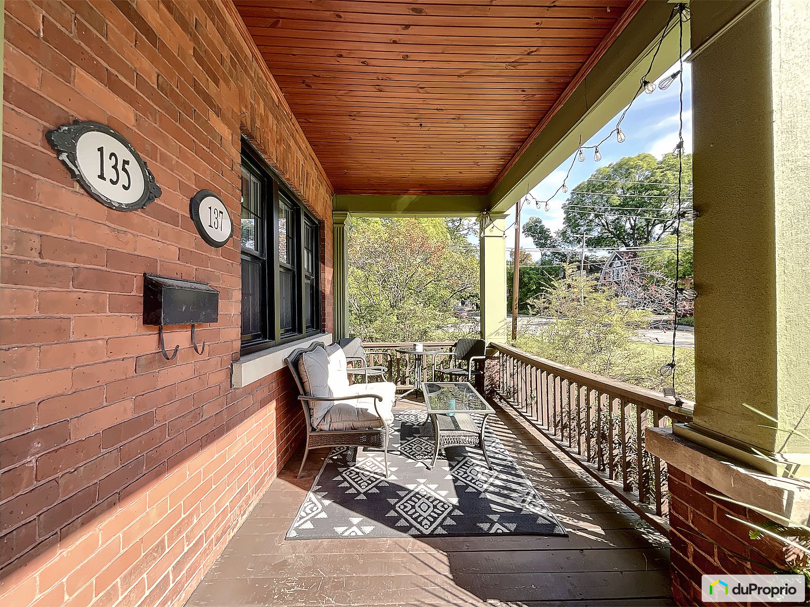 135 137 Avenue Frank Robinson — photo 3