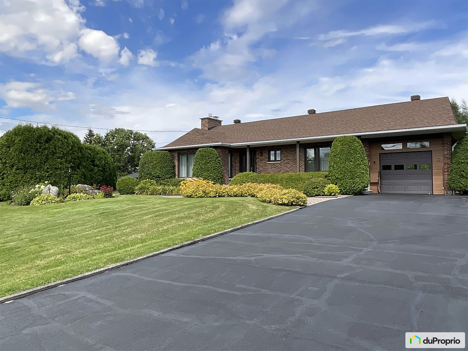 2540 Route Sainte Genevieve — photo 1
