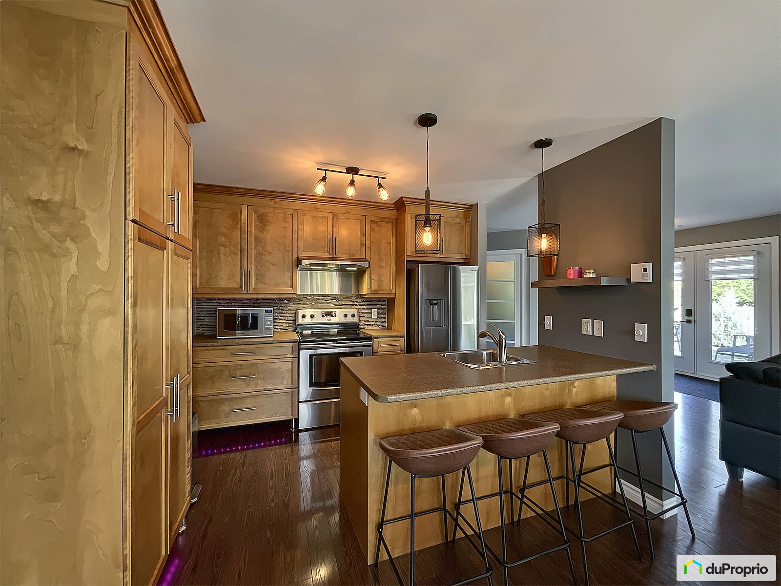 4234 Rue Du Pavillon — photo 2