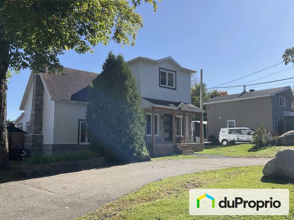 1561 rue Collin, Val-Bélair for sale