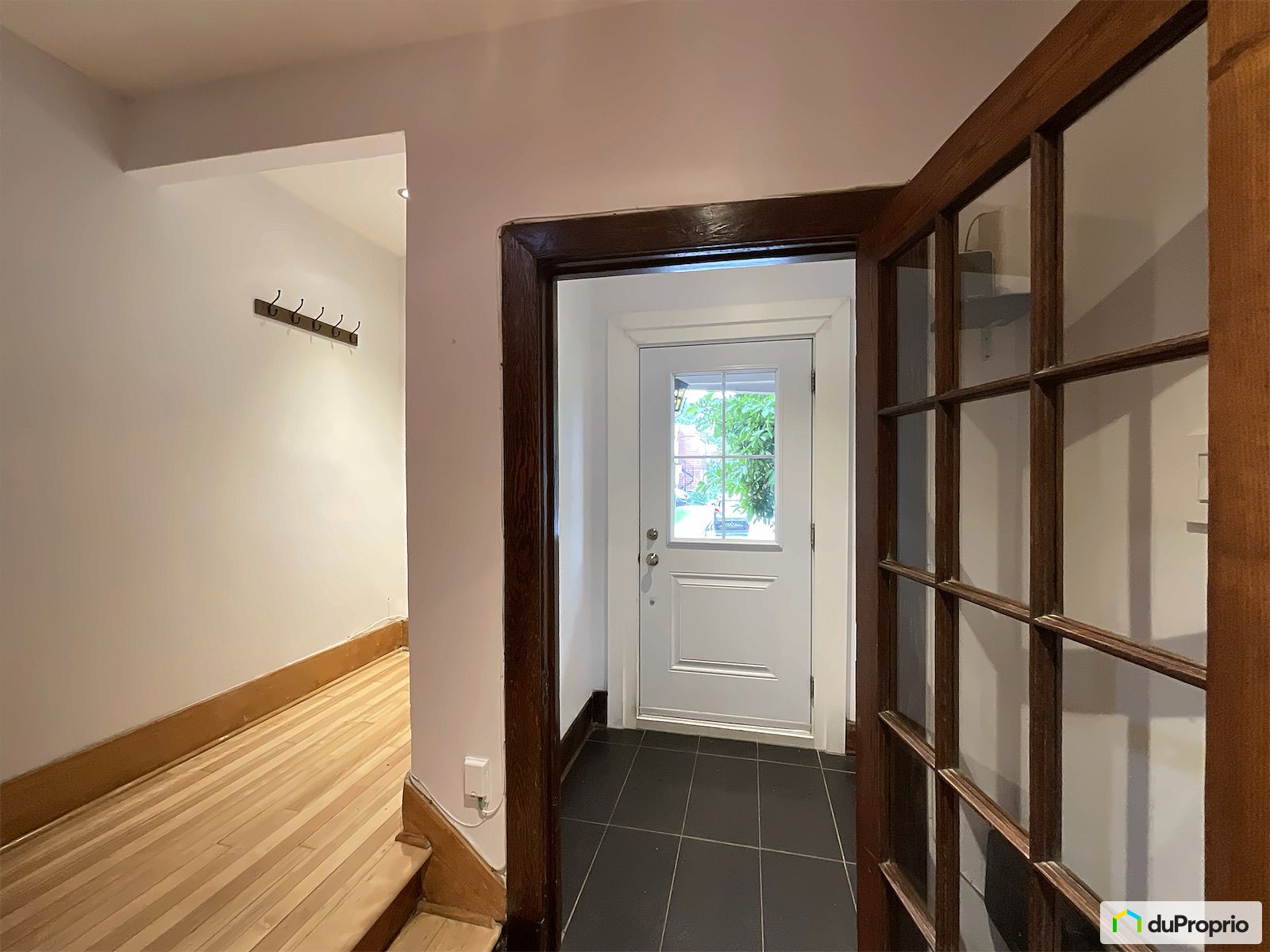 145 Avenue Hillcrest — photo 3
