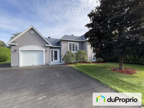 227, rue Roquemaure, St-Jean-sur-Richelieu (St-Jean-sur-Richelieu) à vendre