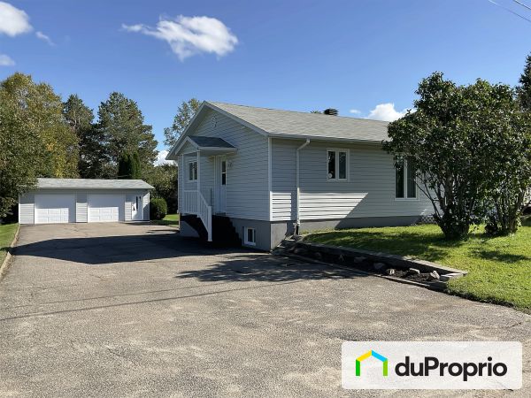 701 rue Gauthier, Chicoutimi (Laterrière) for sale