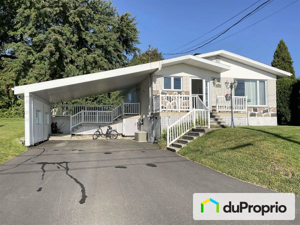 260 avenue du Coteau, Alma for sale