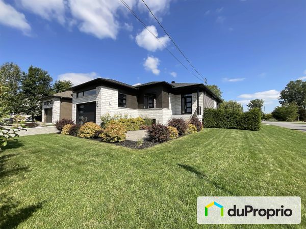 37B rue Brière, St-Jacques-Le-Mineur for sale
