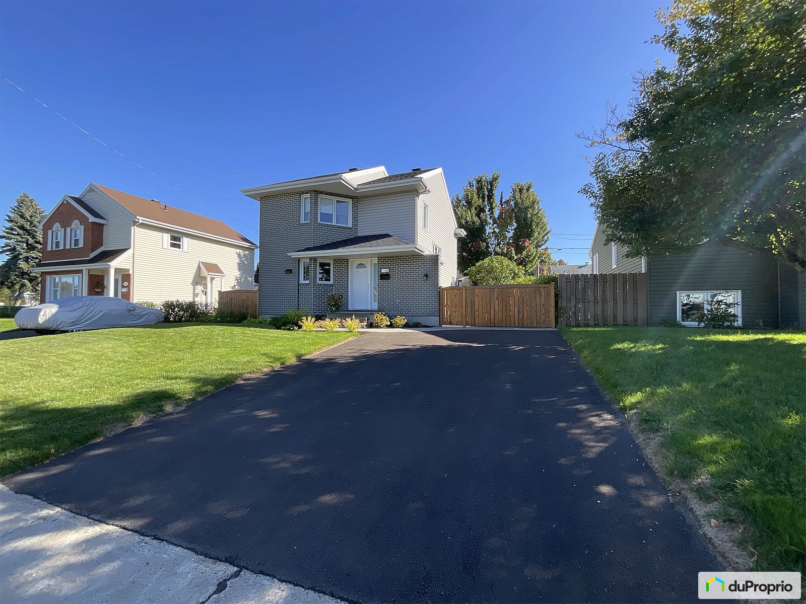 7264 Rue Des Eperviers — photo 1