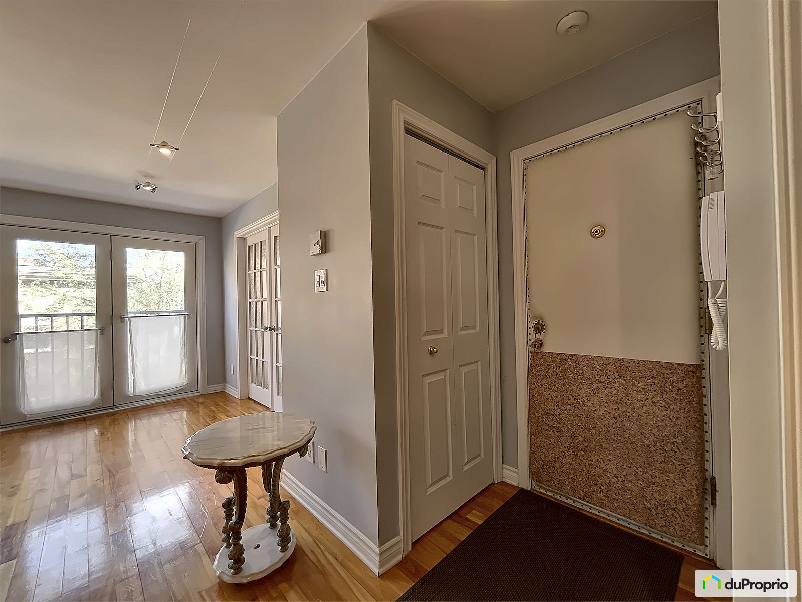 6 1460 Rue Wolfe — photo 3