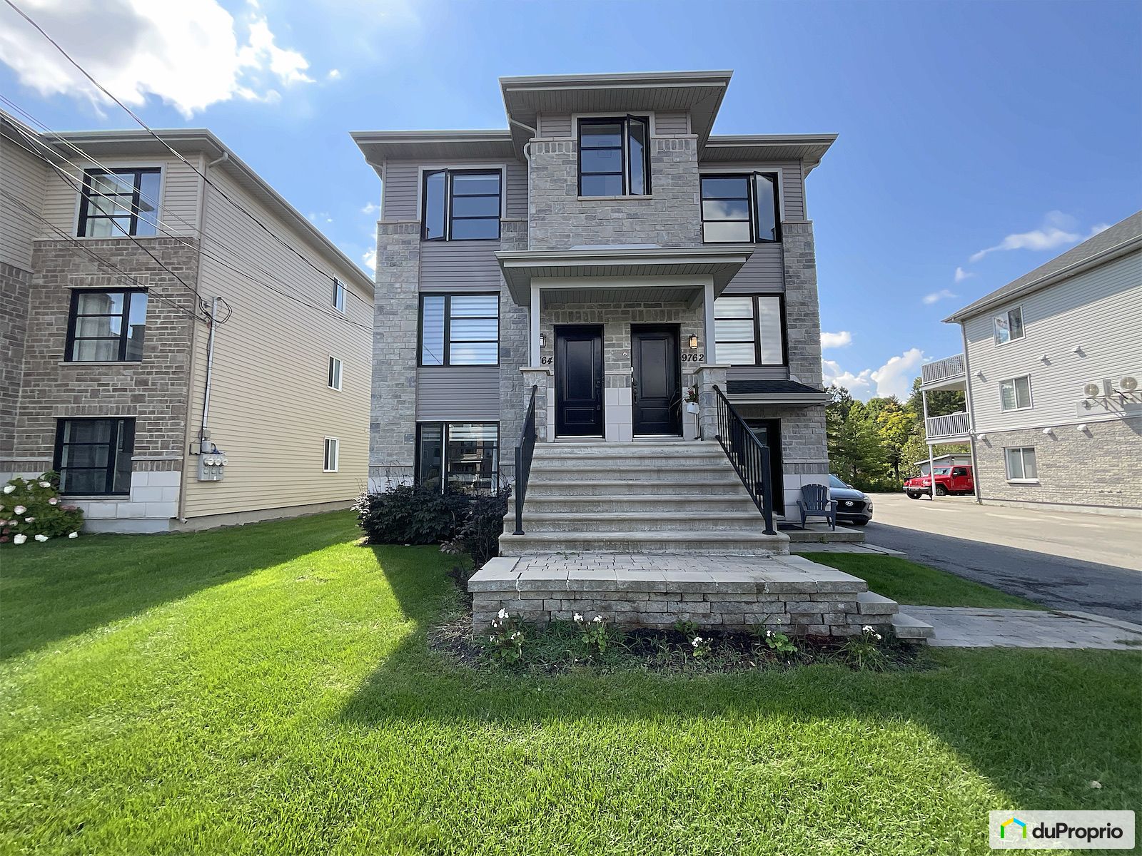 9764 Rue Henri Piche — photo 1